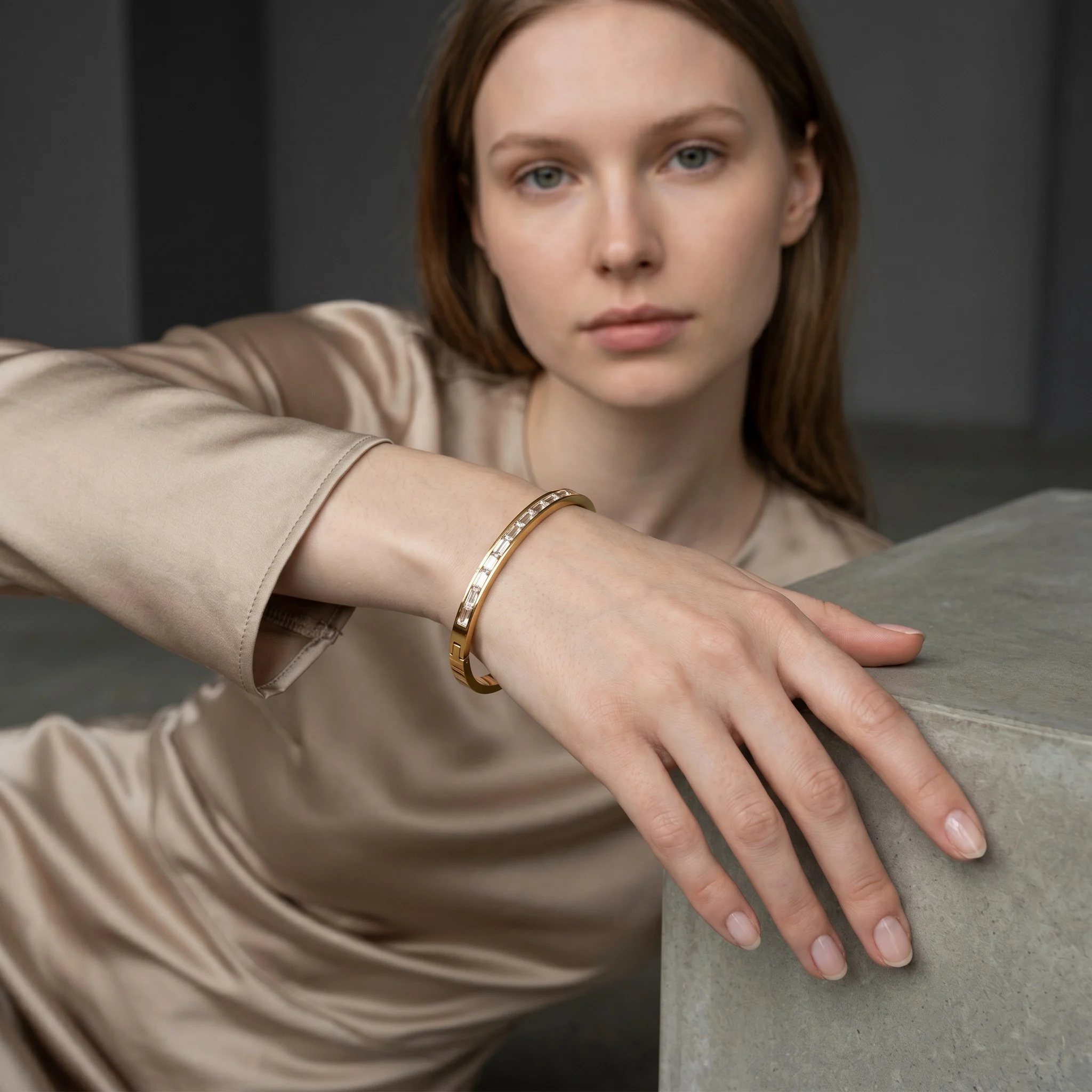 Bratara Crystal Line aurie cu cristale, vedere suplimentara