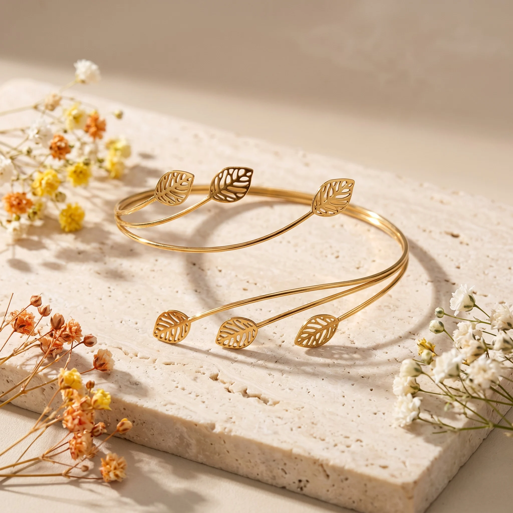 Brățară de braț Daphne Gold Product