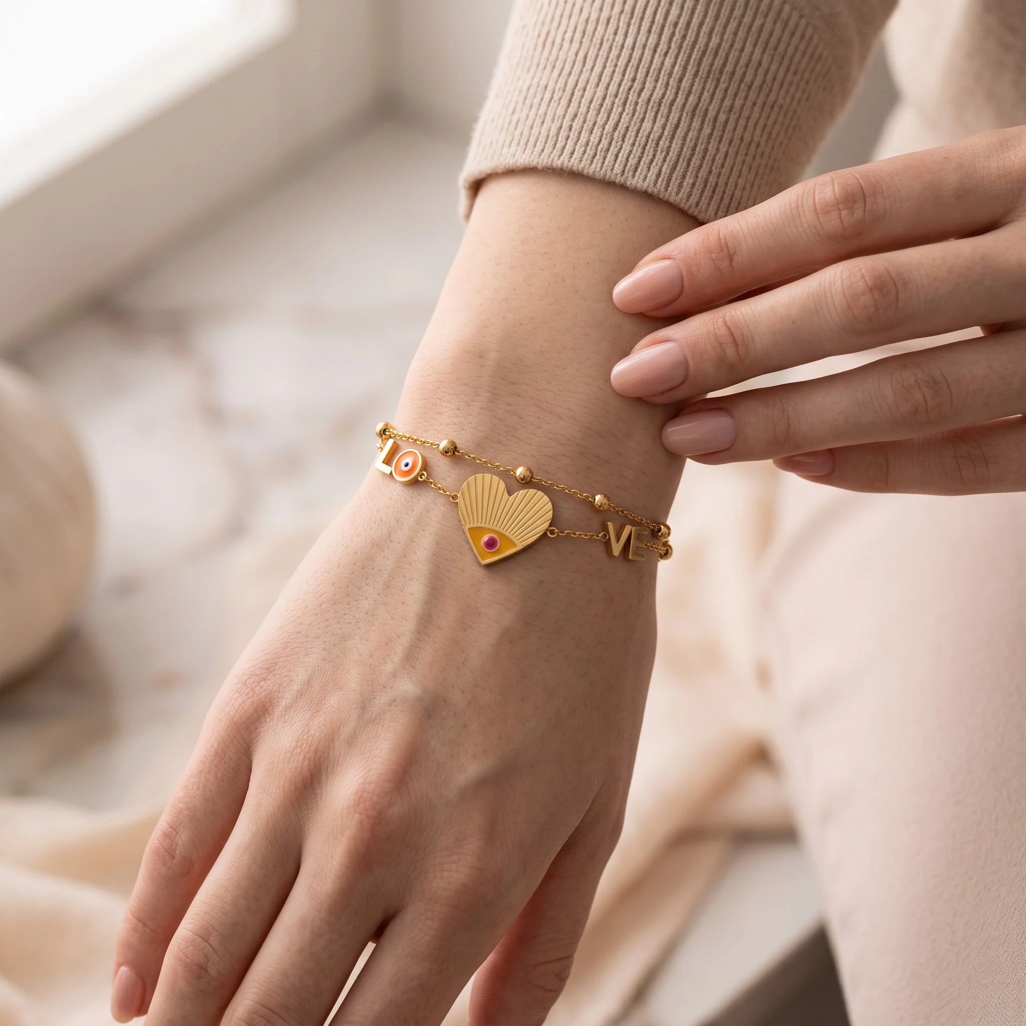 Bratara Amore Eye auriu 14k cu inima, vedere suplimentara