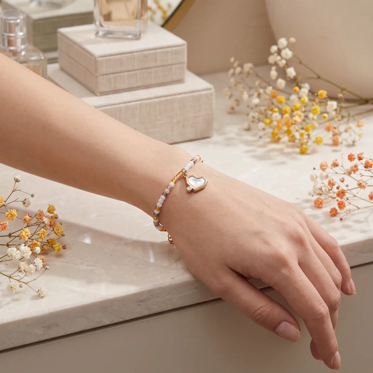 Bratara Amore Pastel auriu 14k cu inima, vedere suplimentara