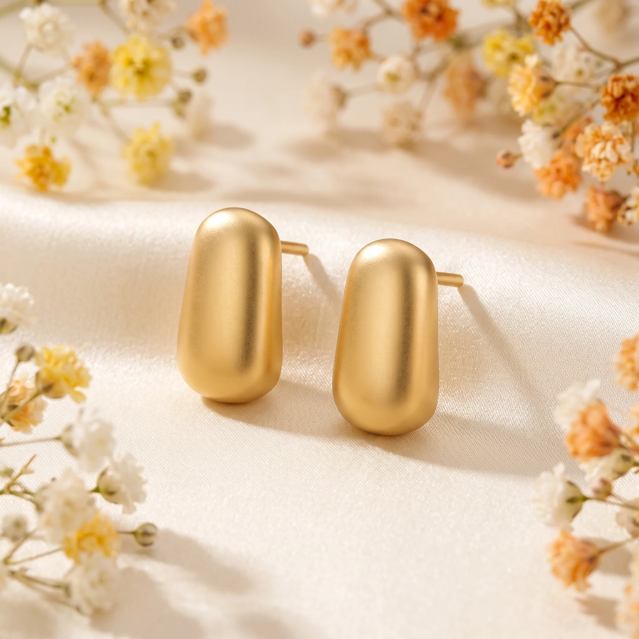 Cercei Forma Mini aur 14k cu fluture