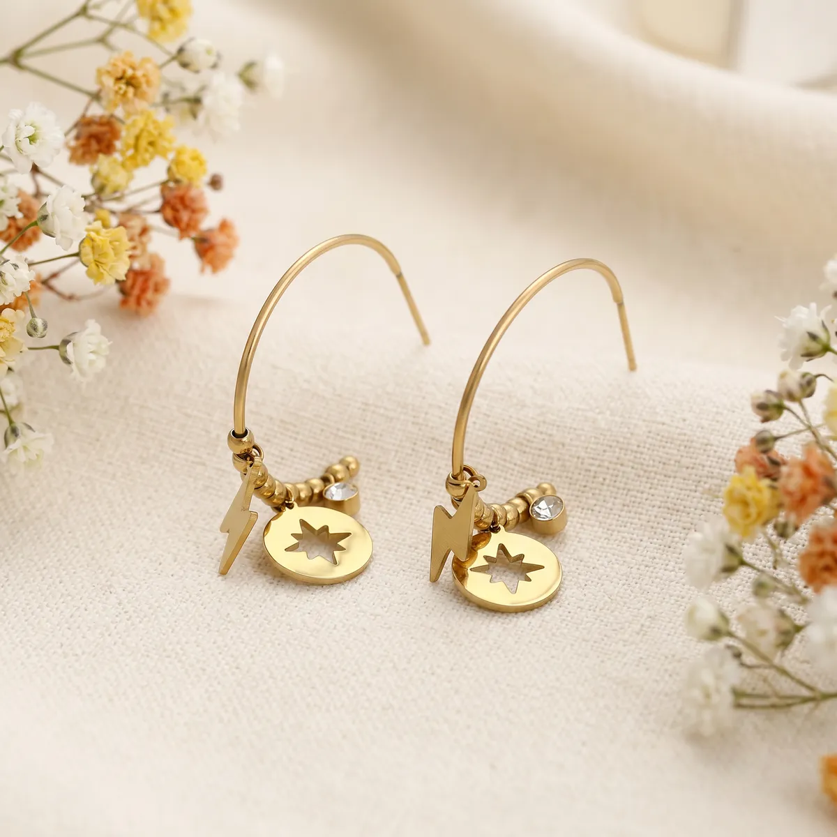 Cercei Stella Charm auriu 14k cu stea si cristal, vedere suplimentara