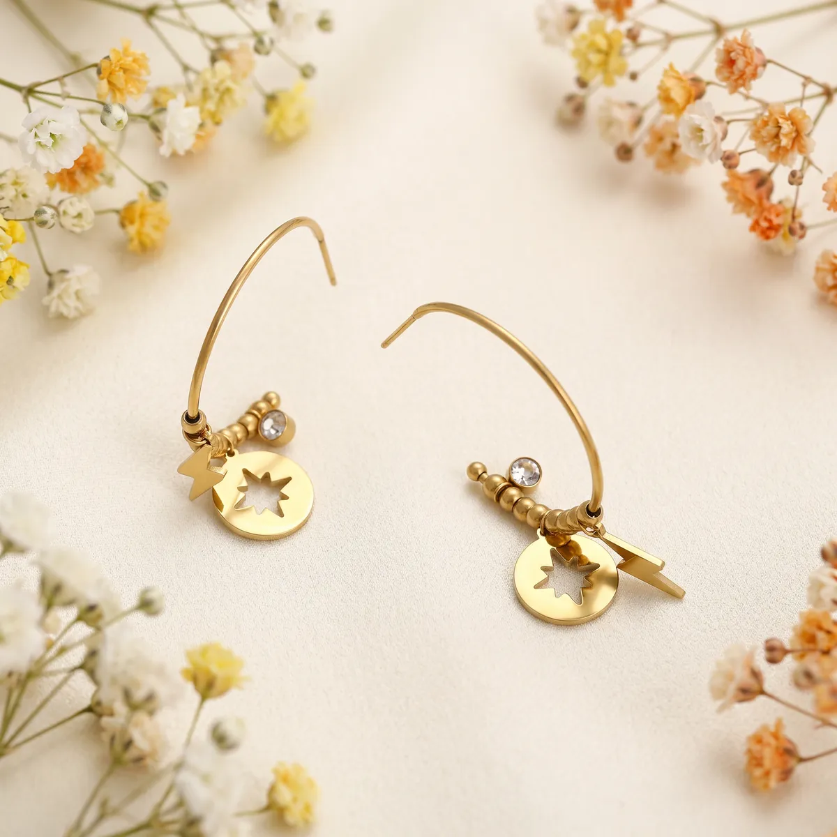 Cercei Stella Charm auriu 14k cu stea si cristal, vedere suplimentara