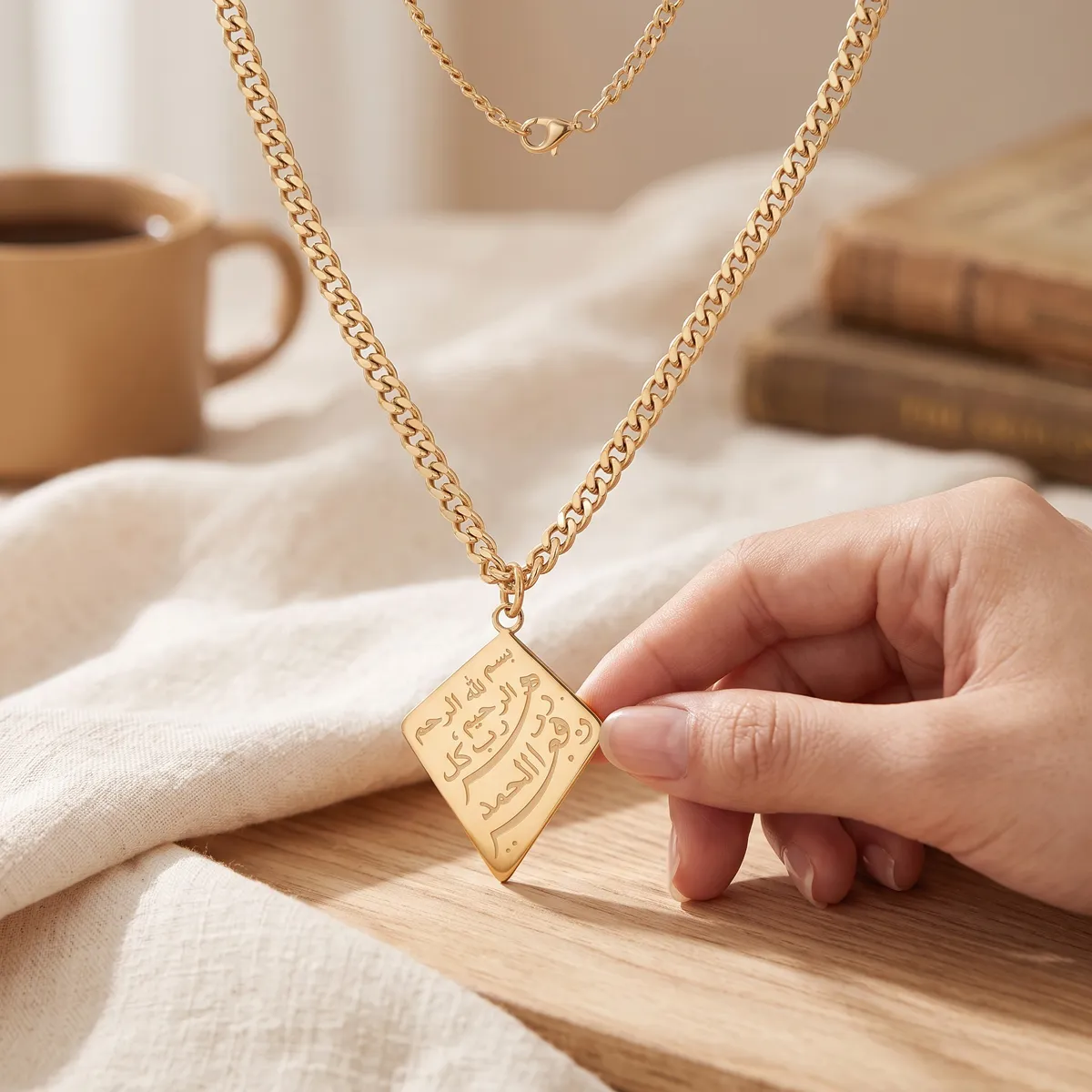 Colier Talisman auriu 24k